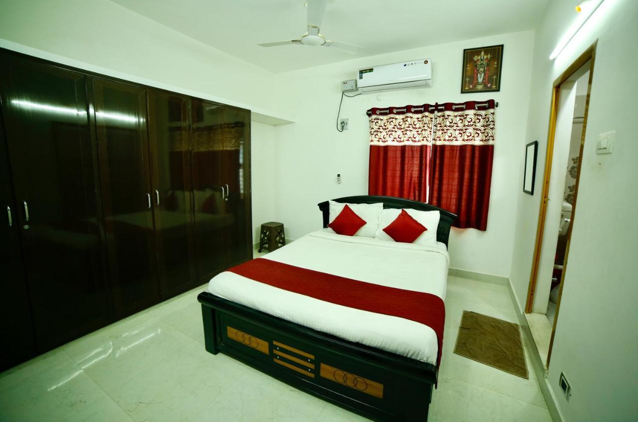 Truelife Homestays - Alamelu Avenue - Fully Furnished Ac 2Bhk Apartments In Tirupati - Walkable To Restaurants & Super Market - Fast Wifi - Kitchen - Easy Access To Airport, Railway Station, Sri Padmavathi & Tirumala Temple エクステリア 写真